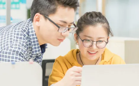 ���Ե����°�׿��